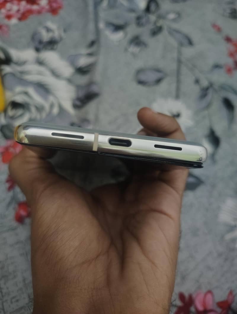 Google Pixel 7 Pro 0