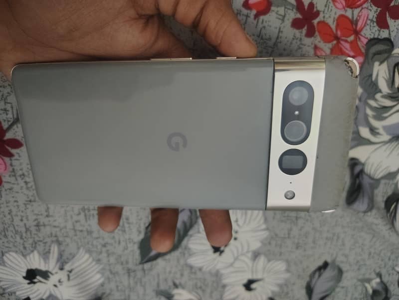 Google Pixel 7 Pro 2