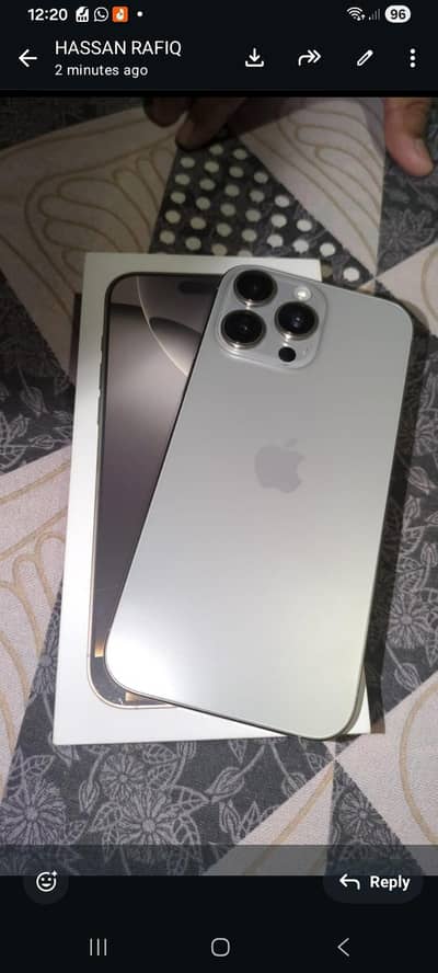 Apple iPhone 16 Pro Max