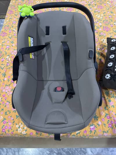 Baby Car seat for sale , slightly used