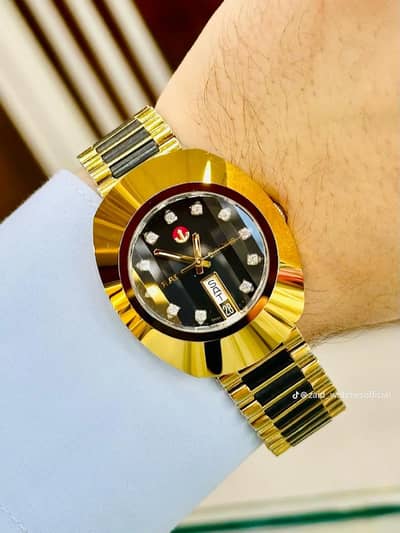 Available in Royal Wrist