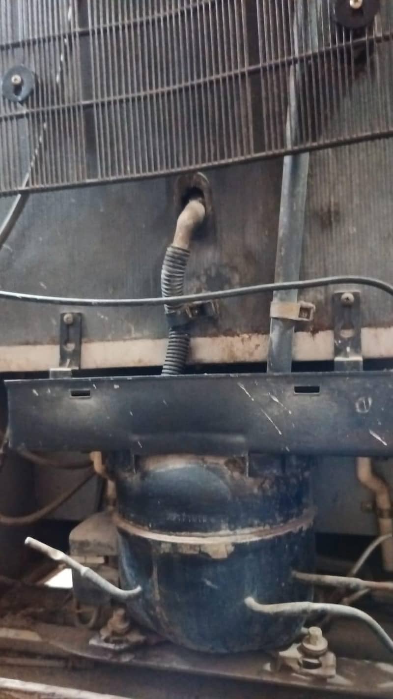 Dawlance Refrigertor 4