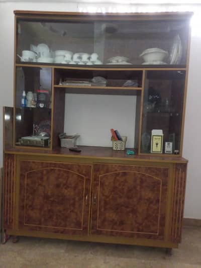 almari or divider