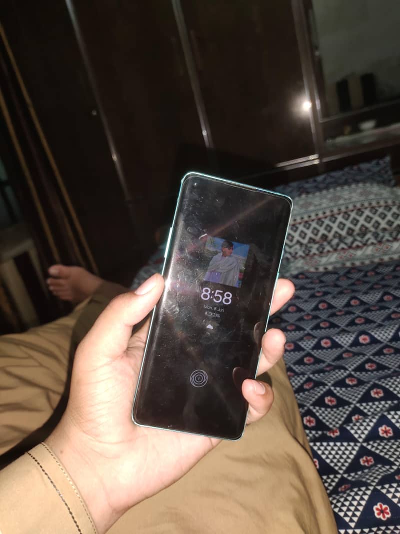 One Plus 8 4