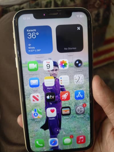 Apple iPhone 11