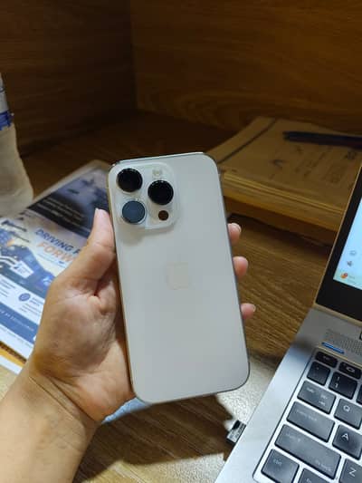 Apple iPhone 14 Pro