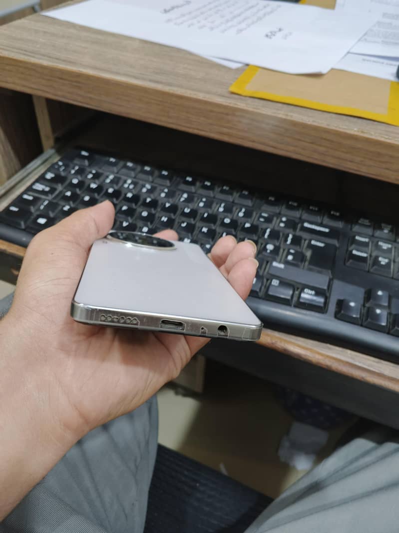 Tecno CAMON 30 2