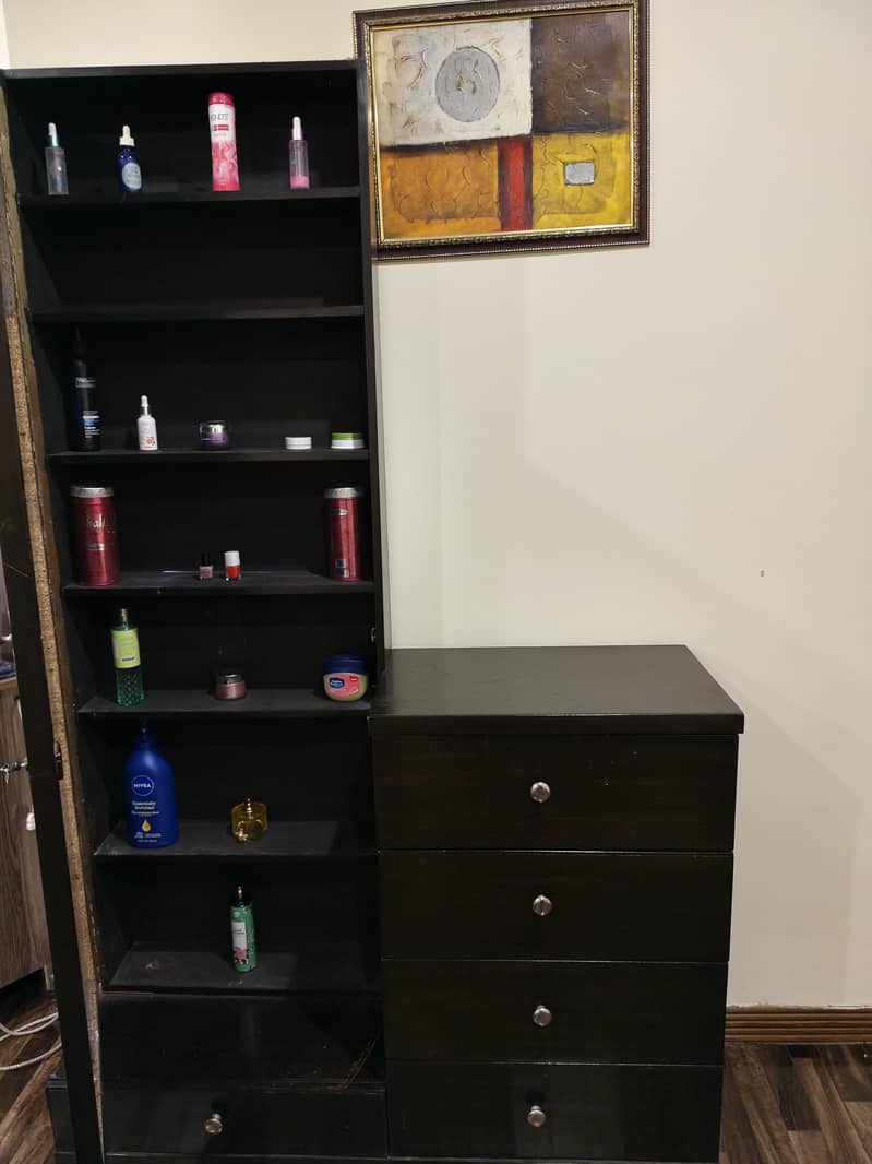 dressing table 3