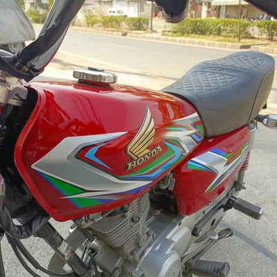 Honda 125 good condition 2023 model