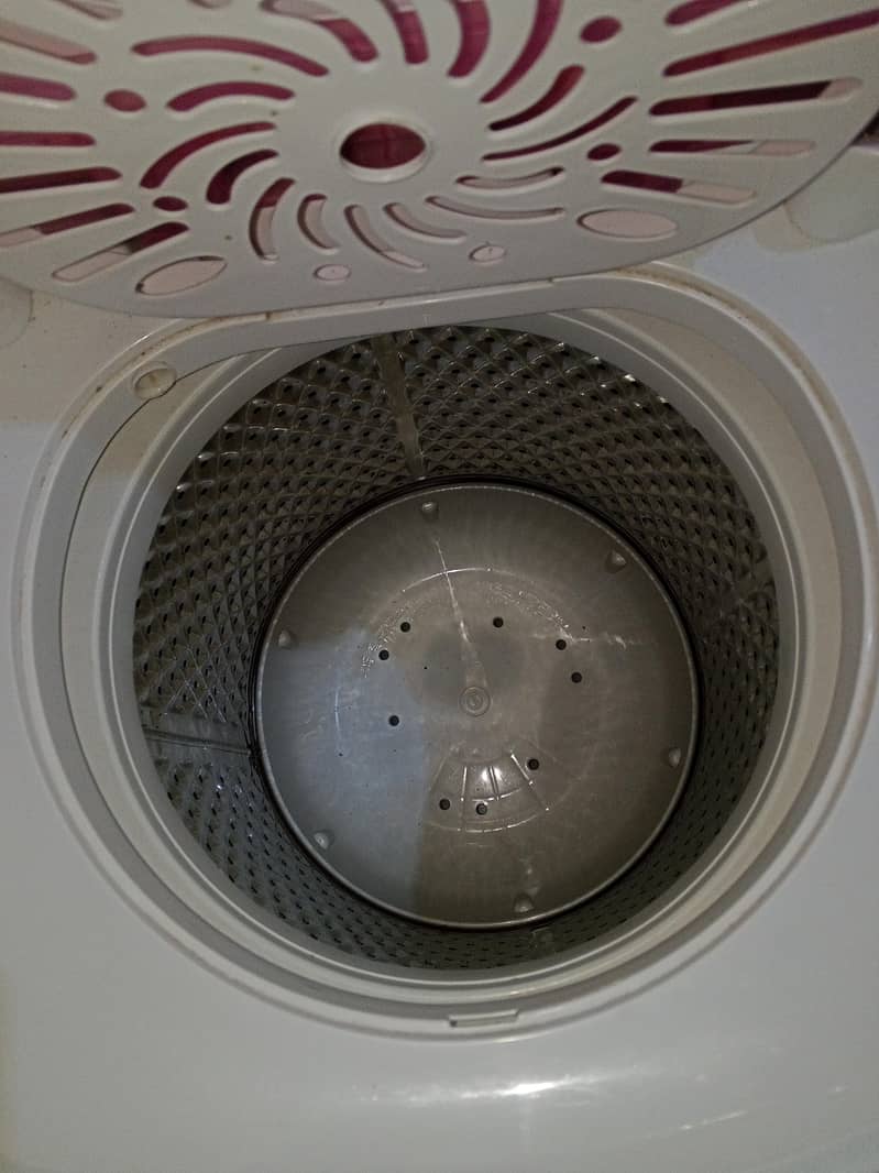 dryer machine 4