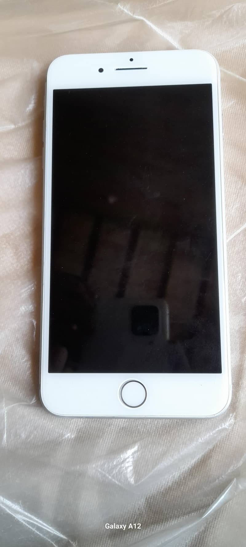Apple iPhone 7 Plus 1