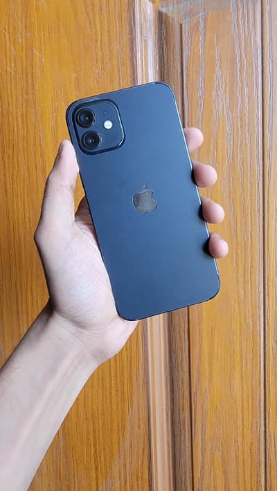 Apple iPhone 12