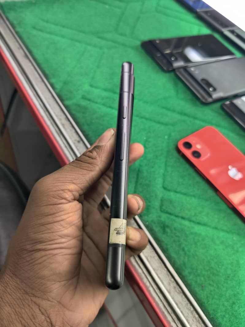 Google Pixel 7a 3