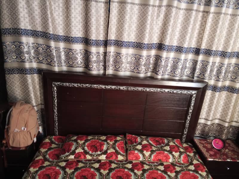 bed side table 2