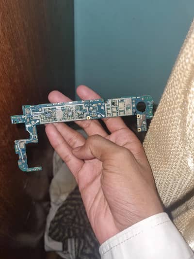 Google Pixel 4a 5g board
