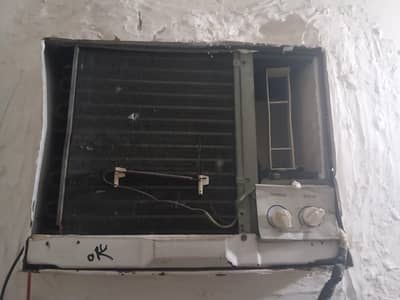 Window AC 0.70 Ton