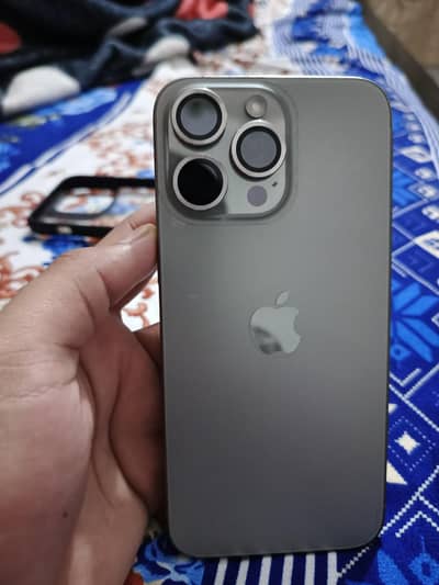 Apple iPhone 15 Pro Max