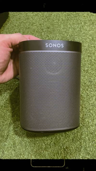 Sonos play 1 wireless speakers( jbl. bose,Samsung,sony
