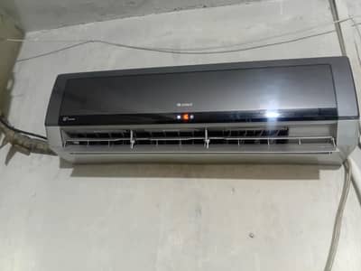 Gree DC Inverter AC Heat & Cool