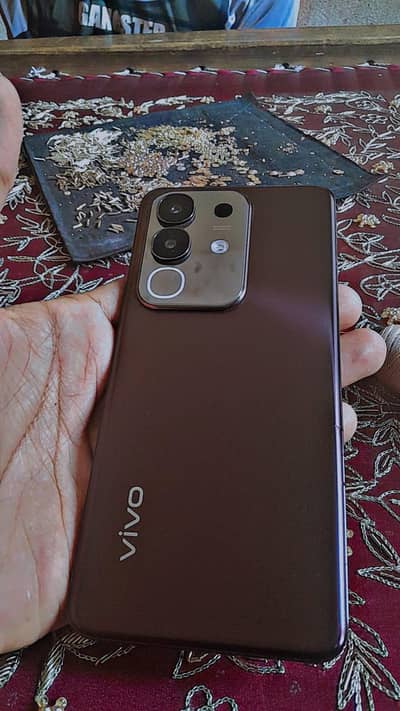 Vivo Y29