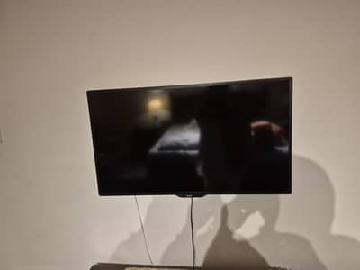 selling of 42 inches Sony smart tv