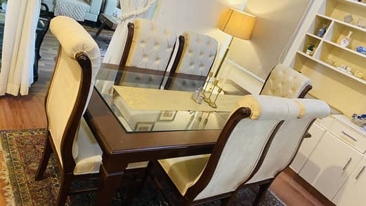 Dining Table with 6 Chairs for sale (urgently)