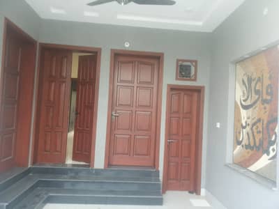 5 MARLA UPPER PORTION AVAILABLE FOR RENT