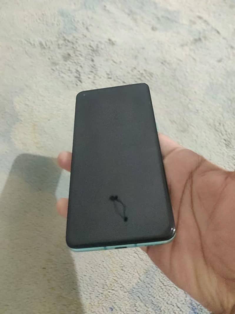 One Plus 8T 9