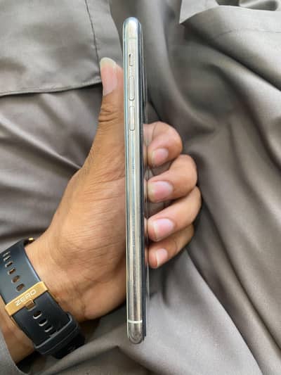 iPhone 11 Pro Max factory unlock 256gb