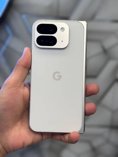 GOOGLE PIXEL 9 PRO FOLD - (10/10) CONDITION