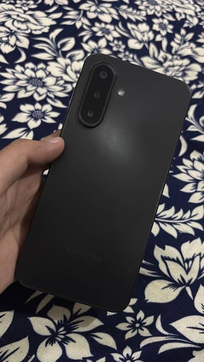 Samsung A17 8gb 256gb
