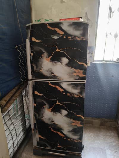 Haier Refrigerator Medium Size – Excellent Condition