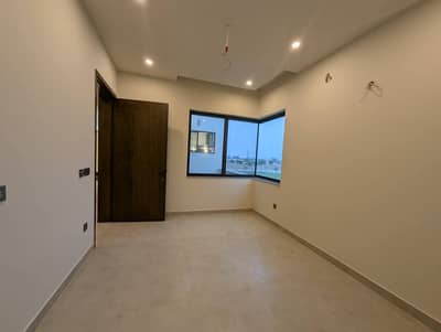 Studies Non Furnished Aprtment For Rent In Bahria Town Lahore