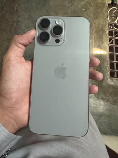 Apple iPhone 15 Pro Max factory unlock
