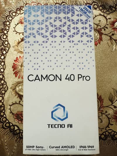 Tecno CAMON 40 Pro.    8/256.03180595590