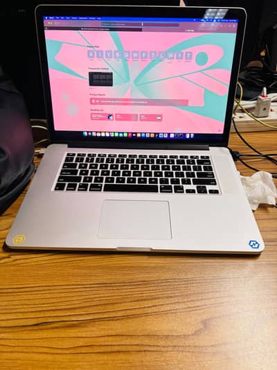 Macbook 15Pro For sale