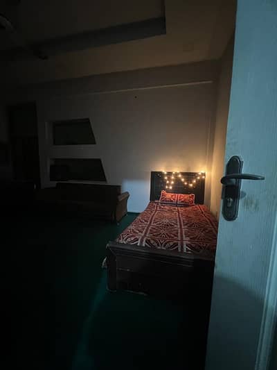 Studies Sime Furnished Aprtment For Rent In Bahria Town Lahore