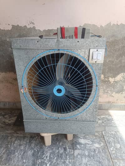 New Cooler 12 volt with Supply