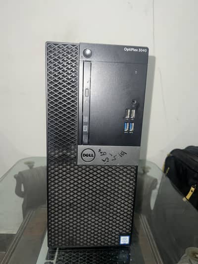 Gaming pc with all accessories and table