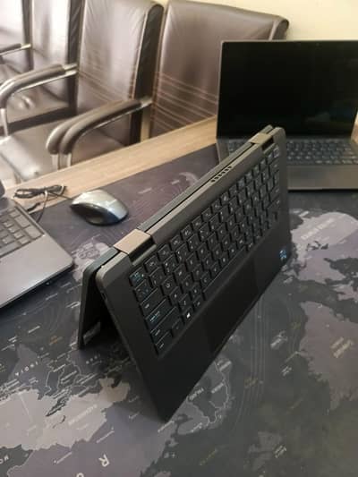 Dell Latitude 7420 2in1 Core i7 11th Gen 32GB Ram 512GB SSD Touch Scr
