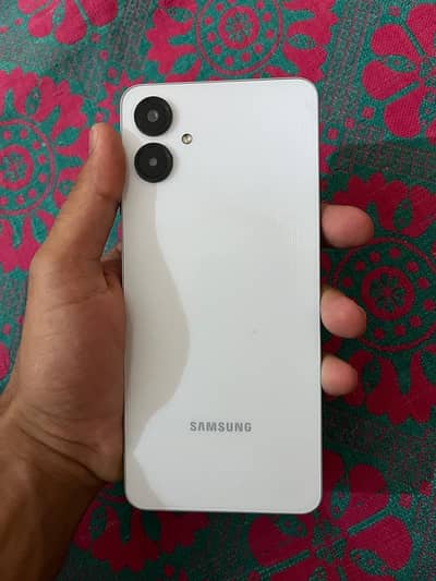Samsung Mobile A06