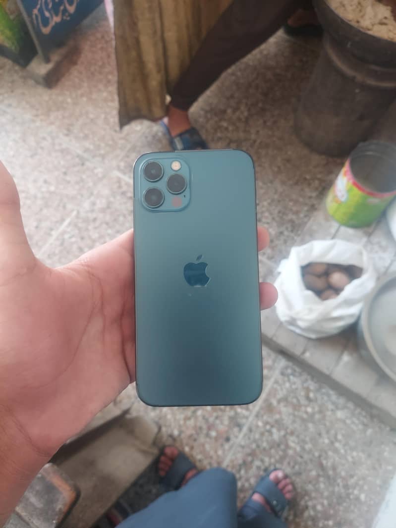 Apple iPhone 12 Pro 0