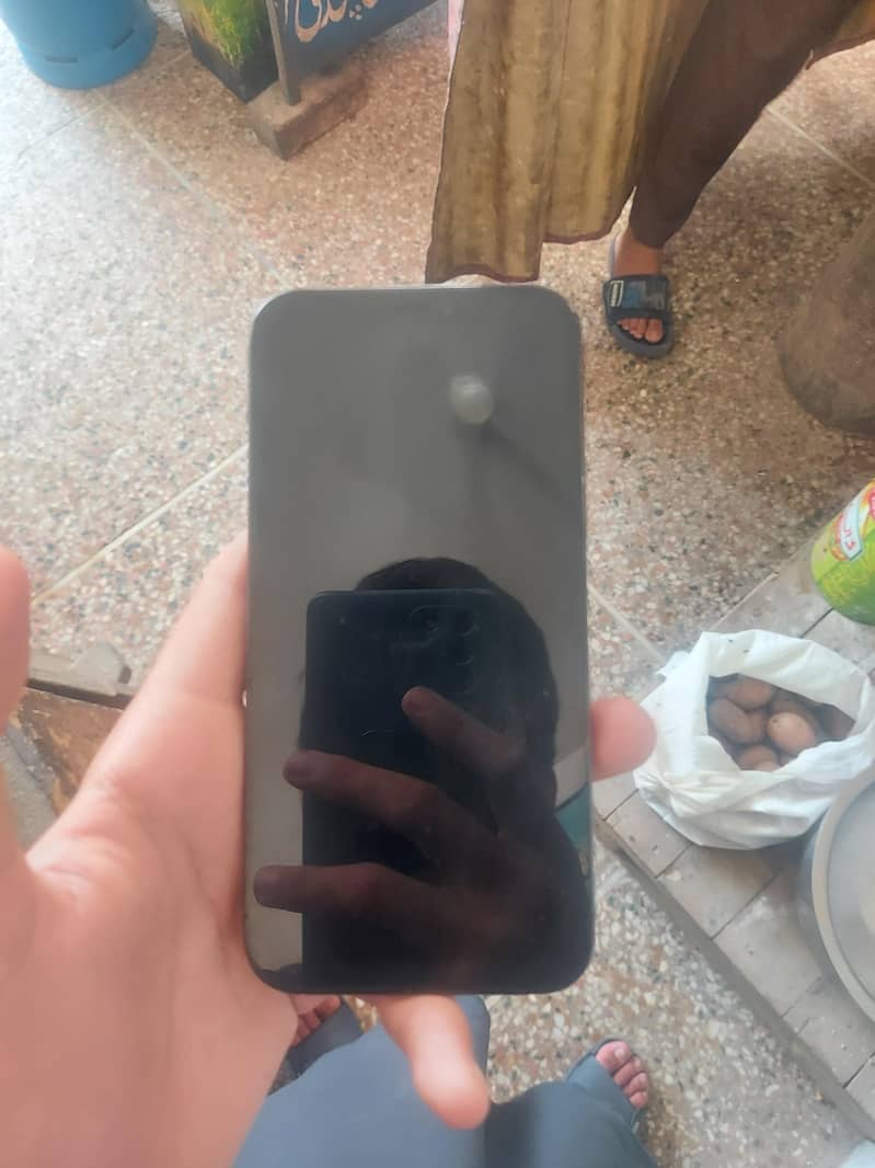 Apple iPhone 12 Pro 3