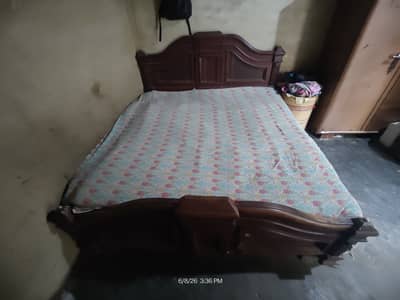 Strong Heavy Queen Size Bed – Without Mattress
