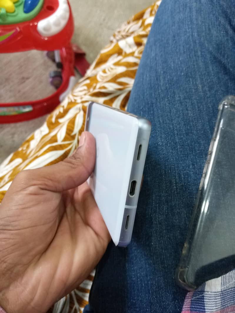 Google Pixel 7a 4