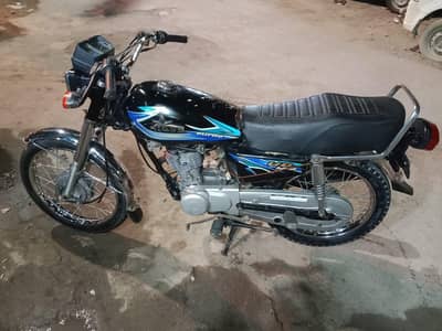 sale my one hand use bike unique 125 2018