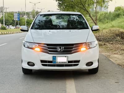 Honda City IVTEC 2014 model Islamabad Registered orignal car for sale