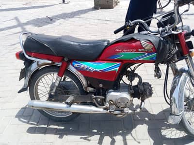 Honda CD 70 model 2017 in 10/10 condition