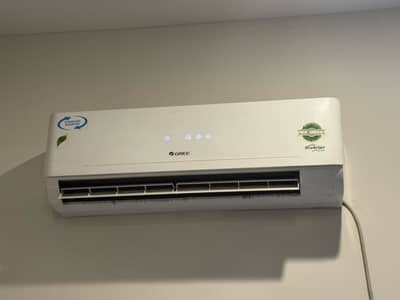 Gree ac heat and cold