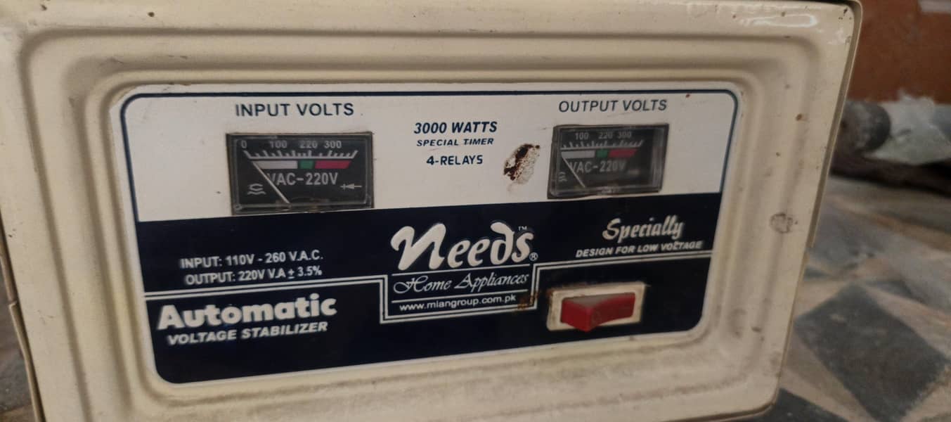 stabilizer 3000 watts 0